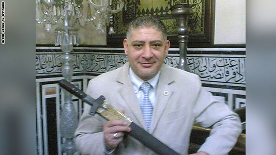  اين نقل سيف النبي محمد ومكحلته وثوبه وشعره من مسجد الحسين؟ صورة رقم 3