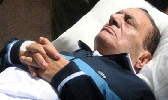 مبارك يفتح قلبه ويفشي ببعض أسراره لاعلامية كويتية! صورة رقم 3 مبارك يفتح قلبه ويفشي ببعض أسراره لاعلامية كويتية! صورة رقم 3