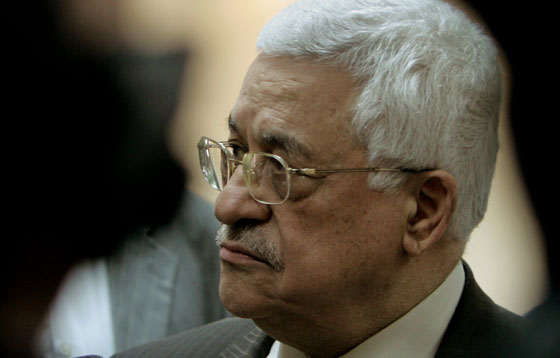 ابو مازن.. فرخ صغير في نظر التلفزيون الاسرائيلي  صورة رقم 1