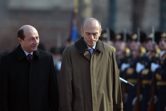 تغريم الرئيس الروماني بسبب تصريحه تغريم الرئيس الروماني بسبب تصريحه