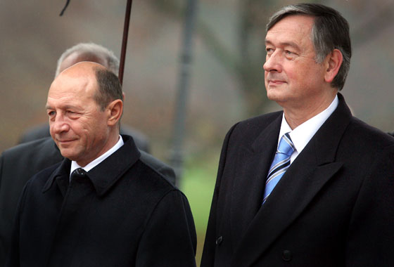 تغريم الرئيس الروماني بسبب تصريحه تغريم الرئيس الروماني بسبب تصريحه