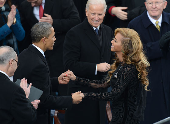 بعد هولاند.. هل كان أوباما على علاقة غرامية بالمطربة بيونسيه صورة رقم 5 بعد هولاند.. هل كان أوباما على علاقة غرامية بالمطربة بيونسيه صورة رقم 5