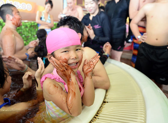 بالصور.. الفالنتاين مناسبة بلون الورد لكل قلب محب صورة رقم 7