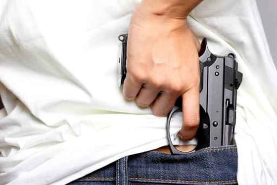 معلم اردني تشاجر مع طالبين شقيقين فأطلق النار عليهما صورة رقم 1