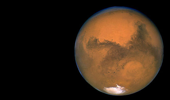 وفق فتوى رسمية.. الامارات تحرم العيش على المريخ صورة رقم 1