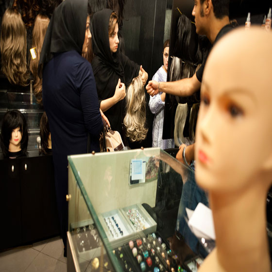 طالبة عوقبت بلبس الحجاب لان تسريحة شعرها لم ترق للمديرة! صورة رقم 3