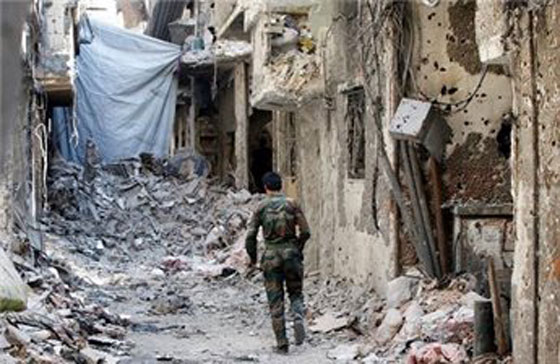 مشهد مثير.. هل قامت القيامة في مخيم اليرموك؟ صورة رقم 2