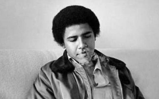 الشاب اوباما كان مغرما بالخمور والمخدرات.. والنساء ايضا صورة رقم 1