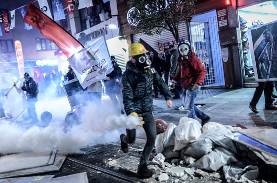 اردوغان يتهم الفتى المقتول بركين الفان بانه مخرب وارهابي صورة رقم 3