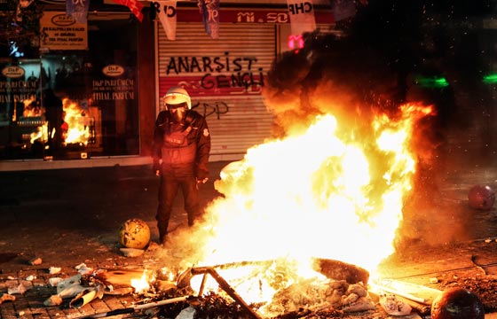 اردوغان يتهم الفتى المقتول بركين الفان بانه مخرب وارهابي صورة رقم 5