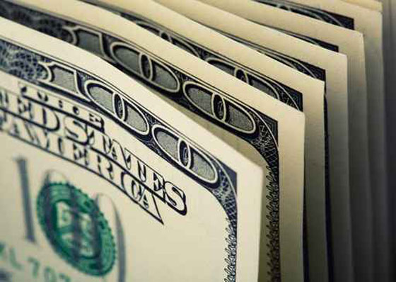 10 ملايين اسرة امريكية تملك ثروة تزيد عن مليون دولار صورة رقم 1