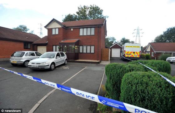 مثلي بريطاني يرتكب جريمة شنعاء بحق زوجته صورة رقم 5