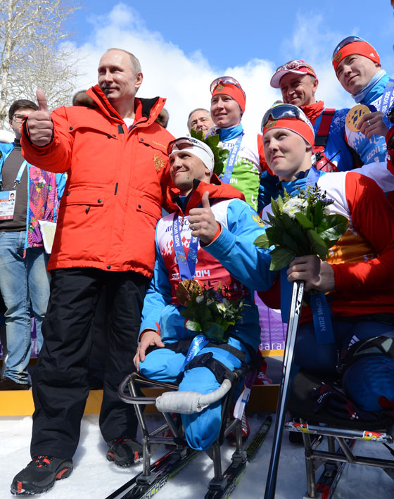 السياسة في نظر بوتين.. عراك كلاب يشمل النهش والعض صورة رقم 41