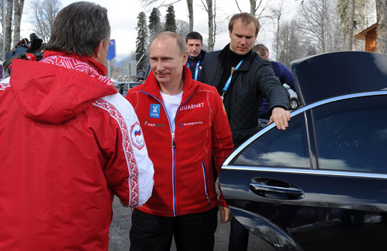 السياسة في نظر بوتين.. عراك كلاب يشمل النهش والعض صورة رقم 42