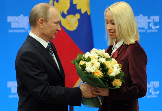 السياسة في نظر بوتين.. عراك كلاب يشمل النهش والعض صورة رقم 44