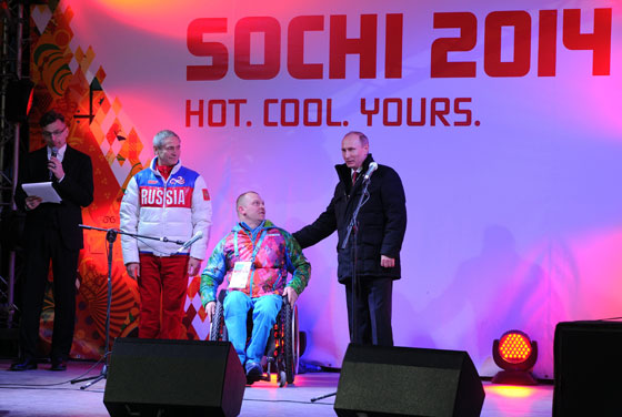 السياسة في نظر بوتين.. عراك كلاب يشمل النهش والعض صورة رقم 52