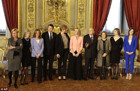 وزيرة ايطالية تقع ضحية صور مفبركة فاضحة صورة رقم 5