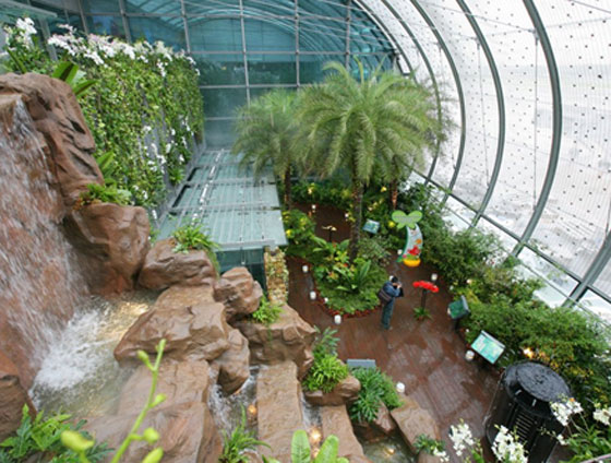 تعرف على افضل 10 مطارات بالعالم وفي المقدمة سنغافورة صورة رقم 13