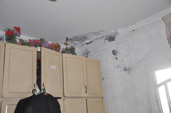 سوء الاحوال الاجتماعية دفعت شابا من غزة لعرض عينيه للبيع صورة رقم 8