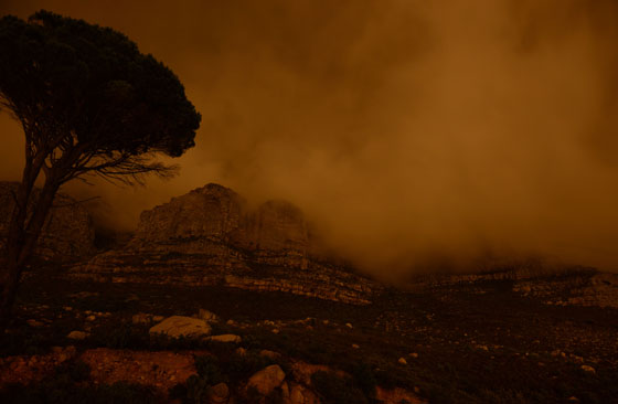 ساعة الارض تطفئ الاف المدن في مختلف ارجاء الارض!! صورة رقم 67