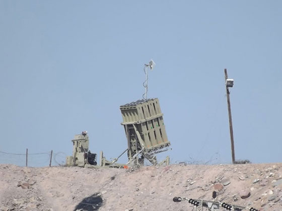 هجوم صاروخي على ايلات ورد المنظومة الدفاعية.. كذبة نيسان! صورة رقم 2