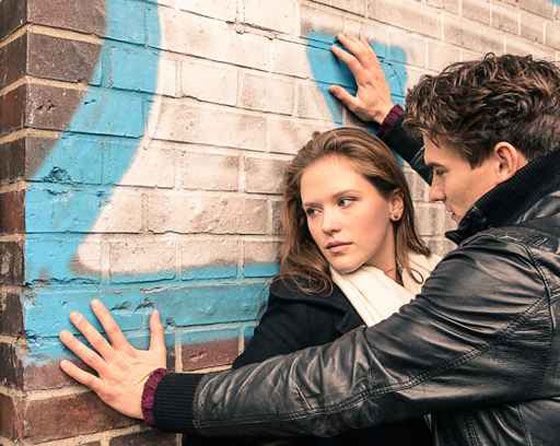 تونسية اغتصبها رجال شرطة ثم اتهموها بمحاولة اغرائهم صورة رقم 2