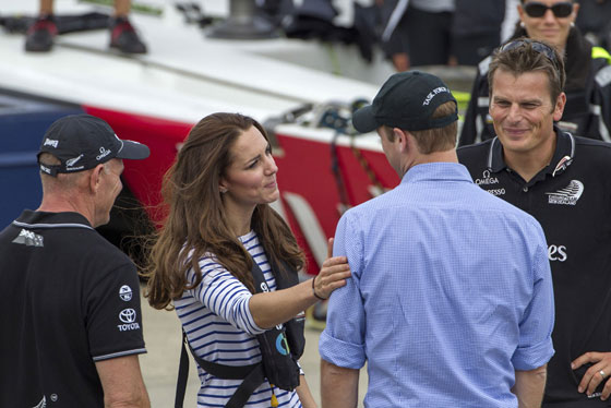 كيت مدلتون تتغلب على زوجها الامير ويليام في سباق اليخوت صورة رقم 7