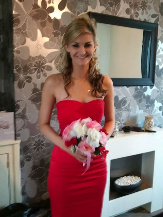 اصحاب النفوس الخيرة يتبرعون بسخاء لتكبير ثديي بريطانية صورة رقم 8