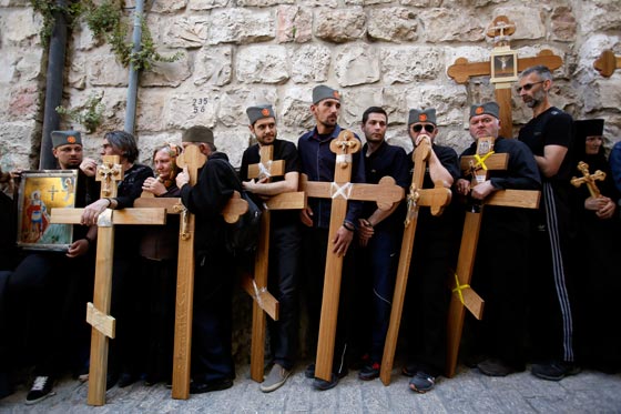 مسيرة درب الصليب في 