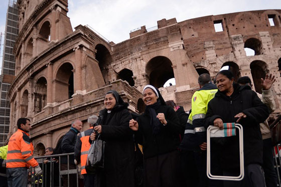 مسيرة درب الصليب في 