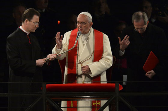 مسيرة درب الصليب في 