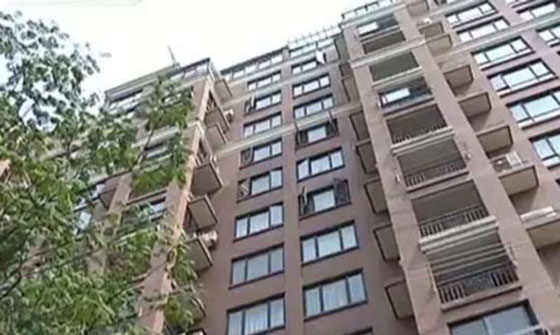 النباتات تنقذ حياة طفل بعد سقوطه من الطابق العاشر!! صورة رقم 1