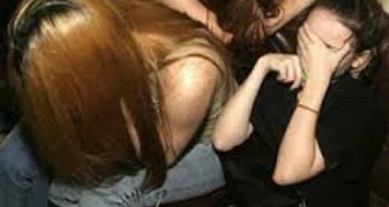 اعتقال معلمة مصرية صورت نفسها باوضاع مخلة بالآداب وعرضتها للشباب صورة رقم 2