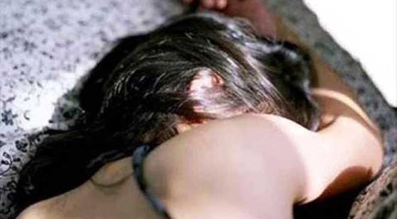 تل ابيب: صديق الابنة دفع والدتها الى غرفة النوم وقام باغتصابها!! صورة رقم 1