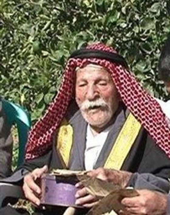 فلسطيني من غزة (125 عاما) أكبر معمر بالعالم يحكي تاريخ فلسطين صورة رقم 1