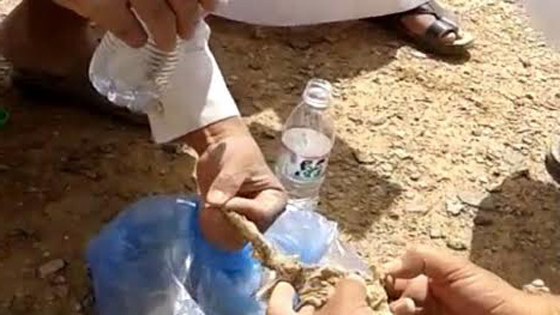 ام عادل: شقيقتي وضعت لي السحر في المقابر ودمرتني انا واولادي! صورة رقم 1