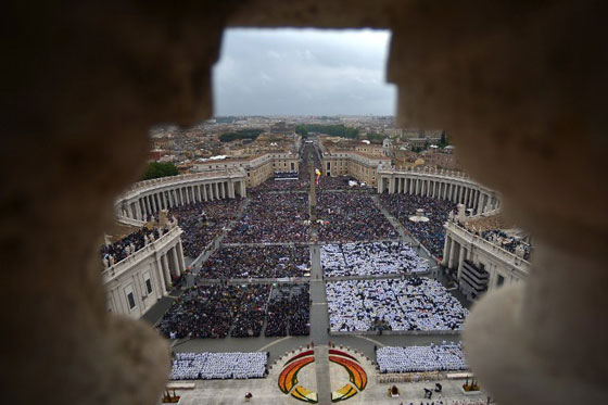 تعرف على تفاصيل عملية التطويب المتبعة في الفاتيكان صورة رقم 15