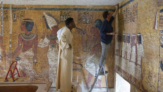 نسخ مطابق للأصل لقبر توت عنخ آمون لمنعه من التلف صورة رقم 6