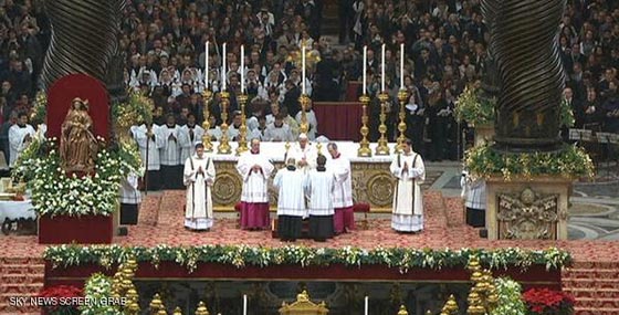 الفضائح النوعية تغزو المعقل الفاتيكاني صورة رقم 1