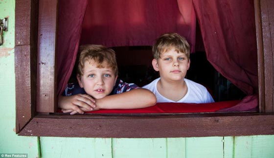 مدينة التوائم البرازيلية تتكتم على اسرارها العجيبة صورة رقم 3