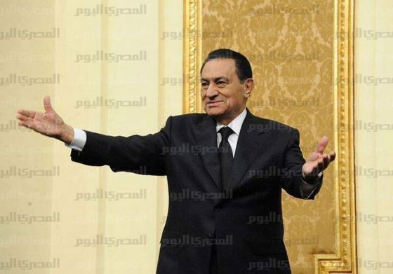 انصار مبارك يفاجئون الجمهور بست معلومات عن ثروته صورة رقم 5