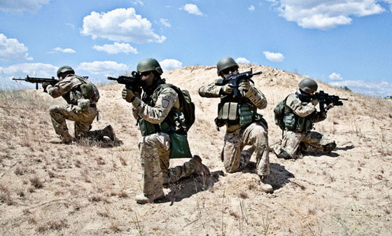 جندي المستقبل سيبدو مثل مدرّعة تكنولوجية لا يخترقها الرصاص صورة رقم 1