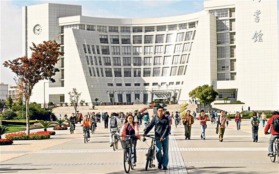 20 بالمائة من حملة الشهادات في بريطانيا اصحاب ملايين! صورة رقم 2