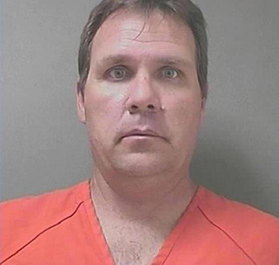 اعتقال مدرّس رياضي في فلوريدا بتهمة سرقة نقود طلابه!!  صورة رقم 1