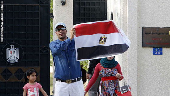 مغتربو مصر يشاركون في الانتخابات الرئاسية لبلادهم صورة رقم 7