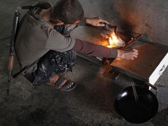 بالصور.. حياة الجيش الحر في سوريا تجمع كل التناقضات! صورة رقم 6