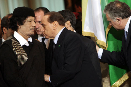 برلسكوني يكشف عن جانب غير معروف في شخصية القذافي صورة رقم 3