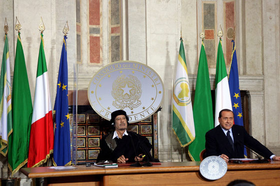 برلسكوني يكشف عن جانب غير معروف في شخصية القذافي صورة رقم 4