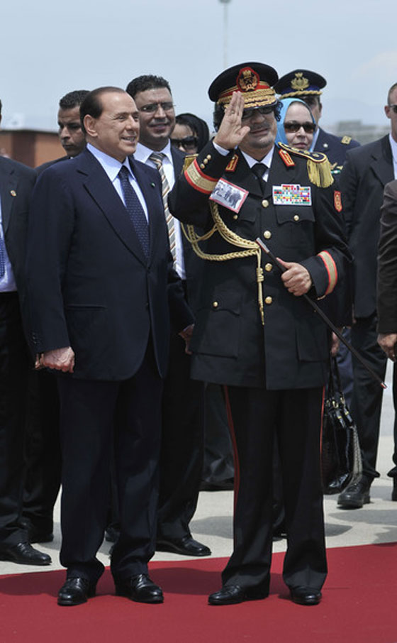 برلسكوني يكشف عن جانب غير معروف في شخصية القذافي صورة رقم 8