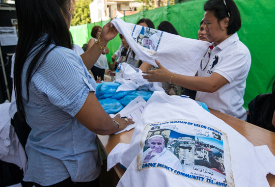 الحبر الاعظم يحظى بتقدير عالمي واسع بين اليهود والمسلمين صورة رقم 4